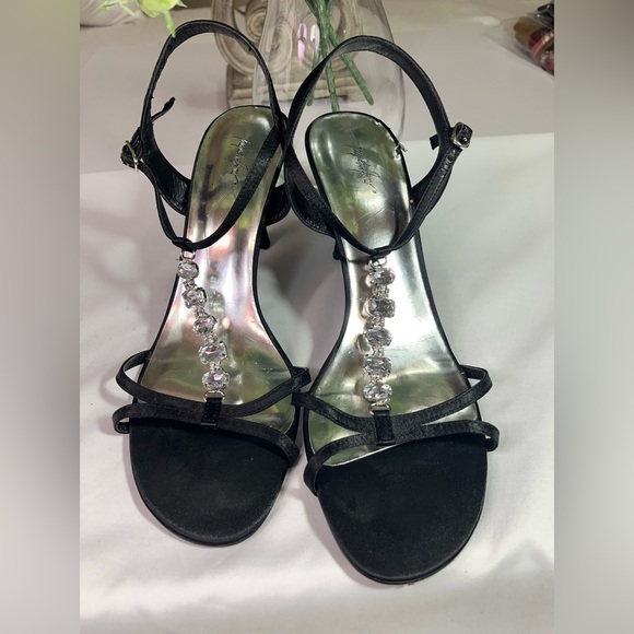 Jacqueline Ferrar Black Satin Dress Pumps Heels W/ Rhinestones Women’s Size 10 - Picture 4 of 10